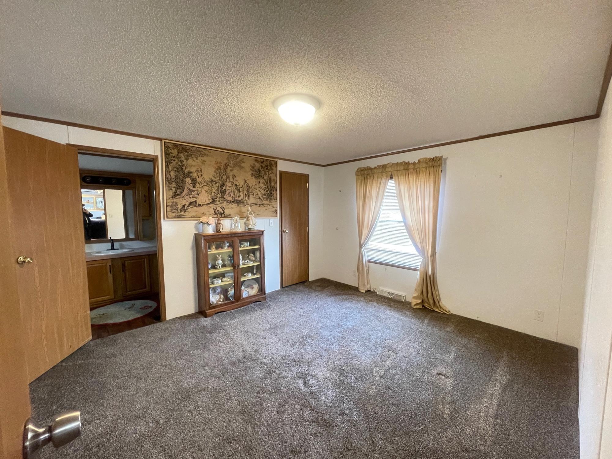 177 Edgewater Court Rhinelander, WI 54501 - Photo 11 of 14 Gallery Image 11