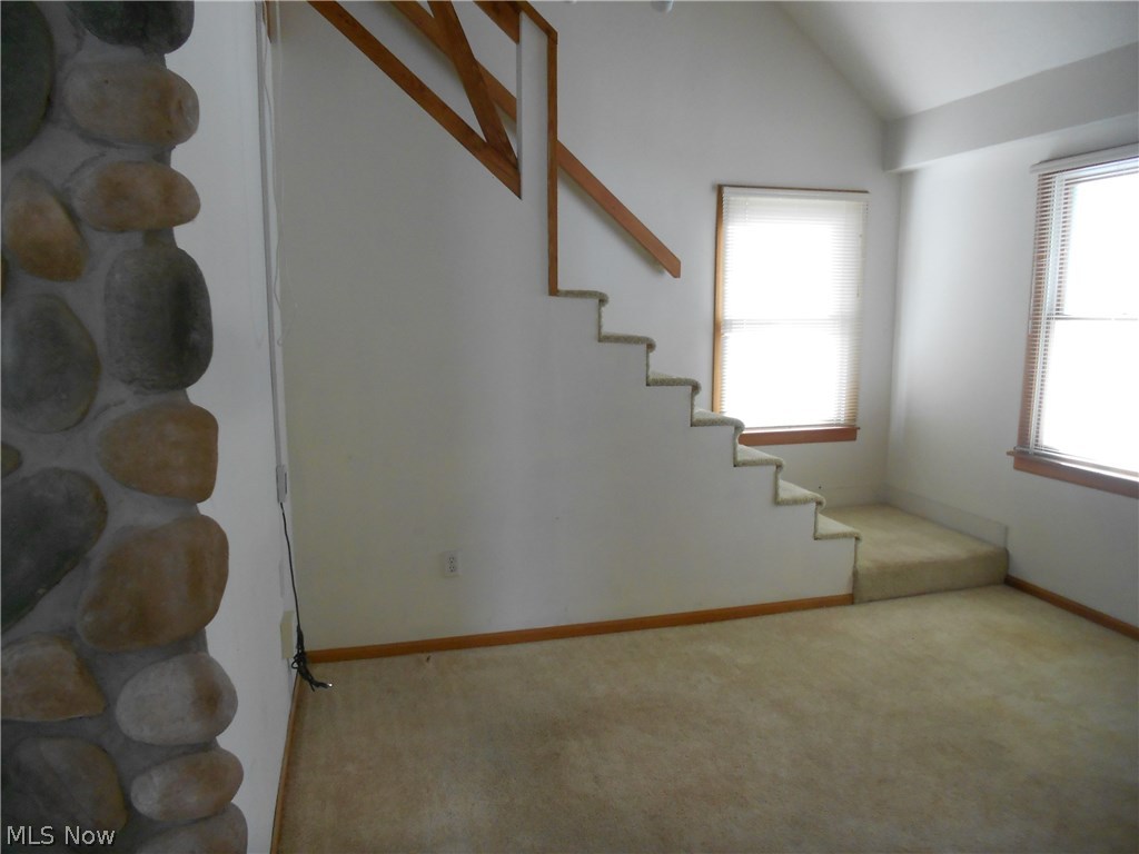 1510 Breiding Road Akron, OH 44310 - Photo 8 of 28