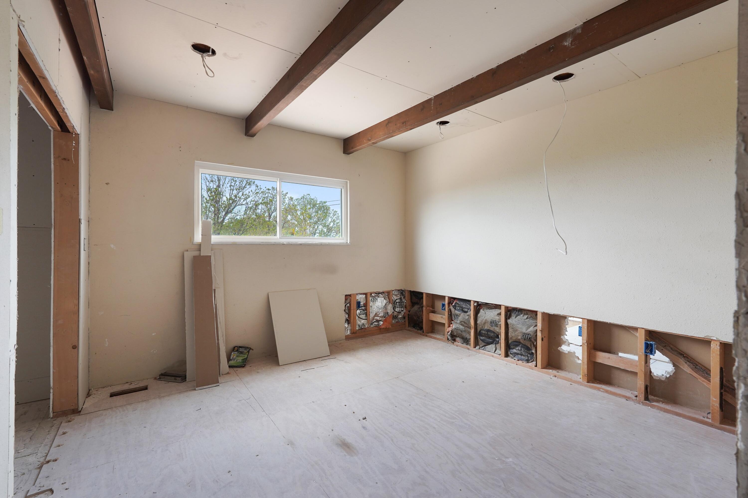 1023 Bishops Lodge Road Santa Fe, NM 87501 - Photo 12 of 28 Gallery Image 12