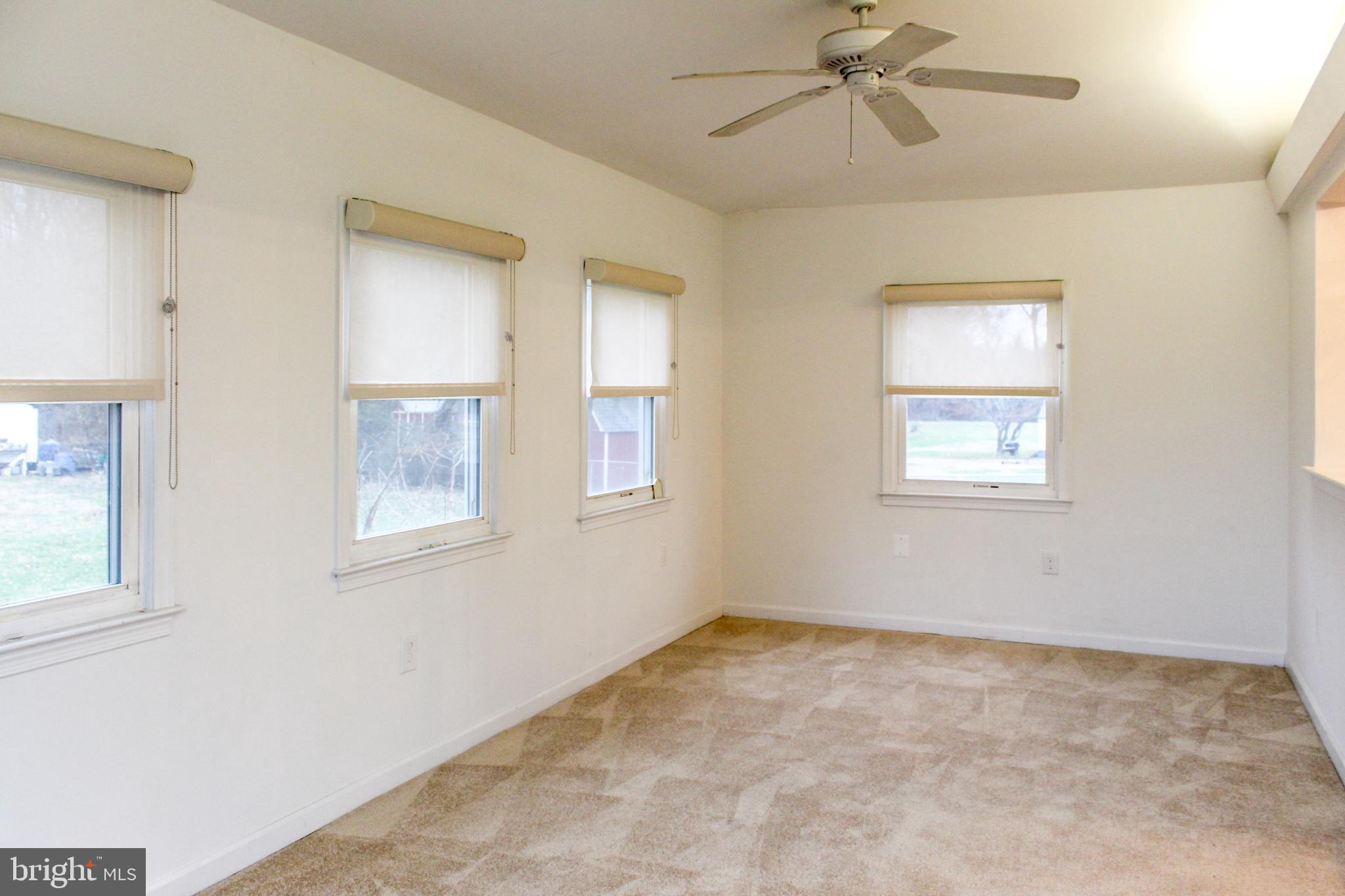 10801 Tippett Road Clinton, MD 20735 - Photo 7 of 17 Large Family Room off of Kitchen
