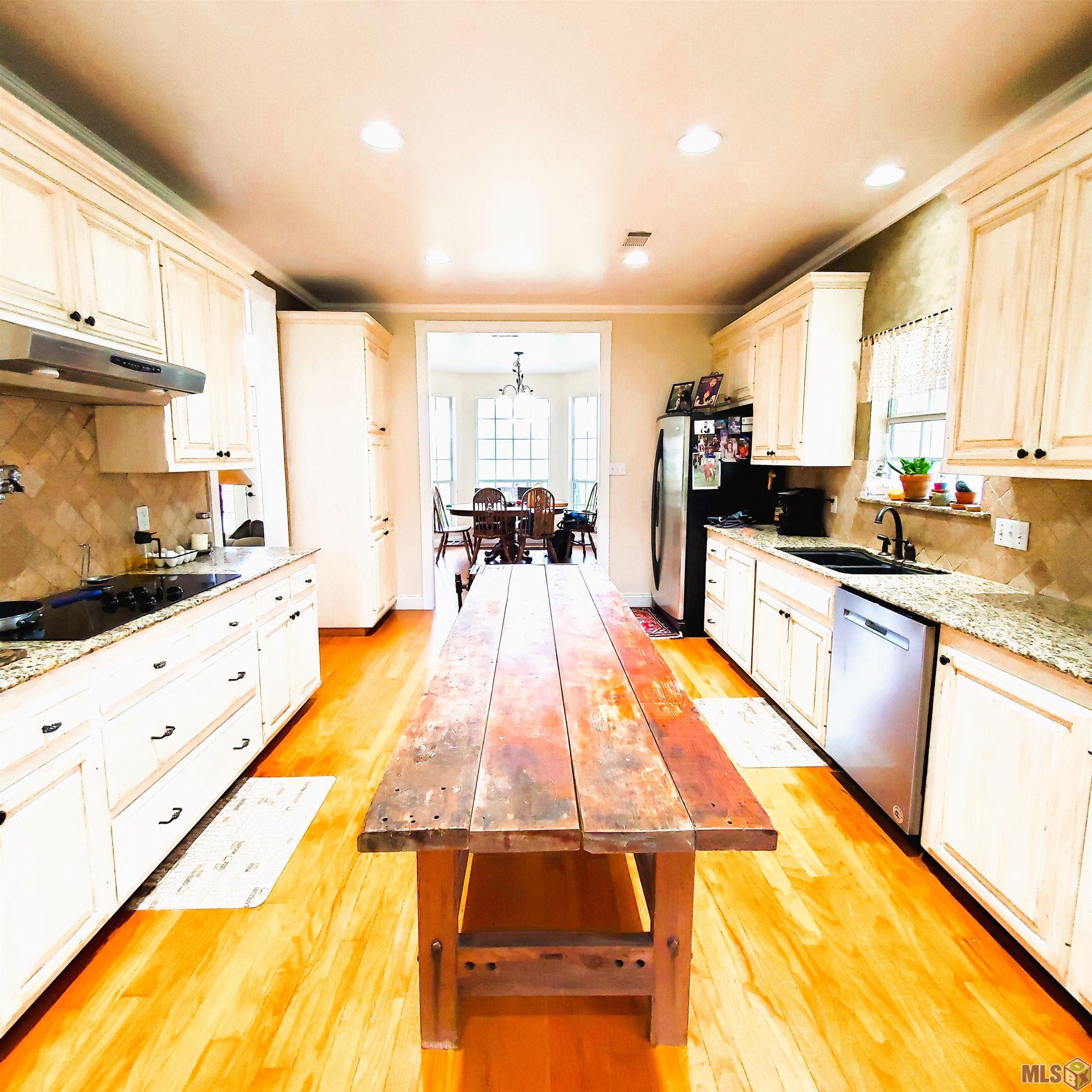 28243 Greenwell Springs Road Greenwell Springs, LA 70739 - Photo 15 of 40 Kitchen