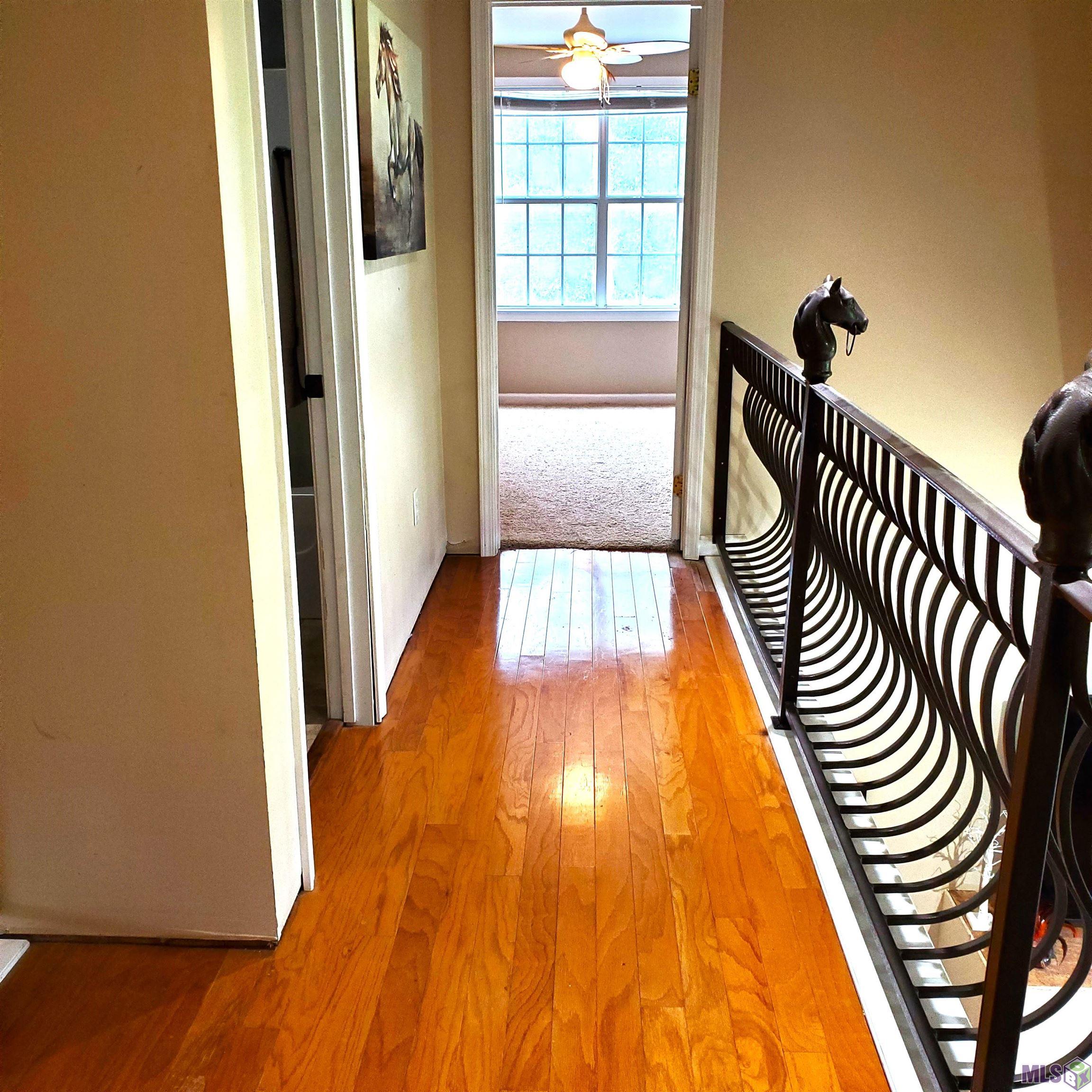 28243 Greenwell Springs Road Greenwell Springs, LA 70739 - Photo 25 of 40 Upstairs Hall