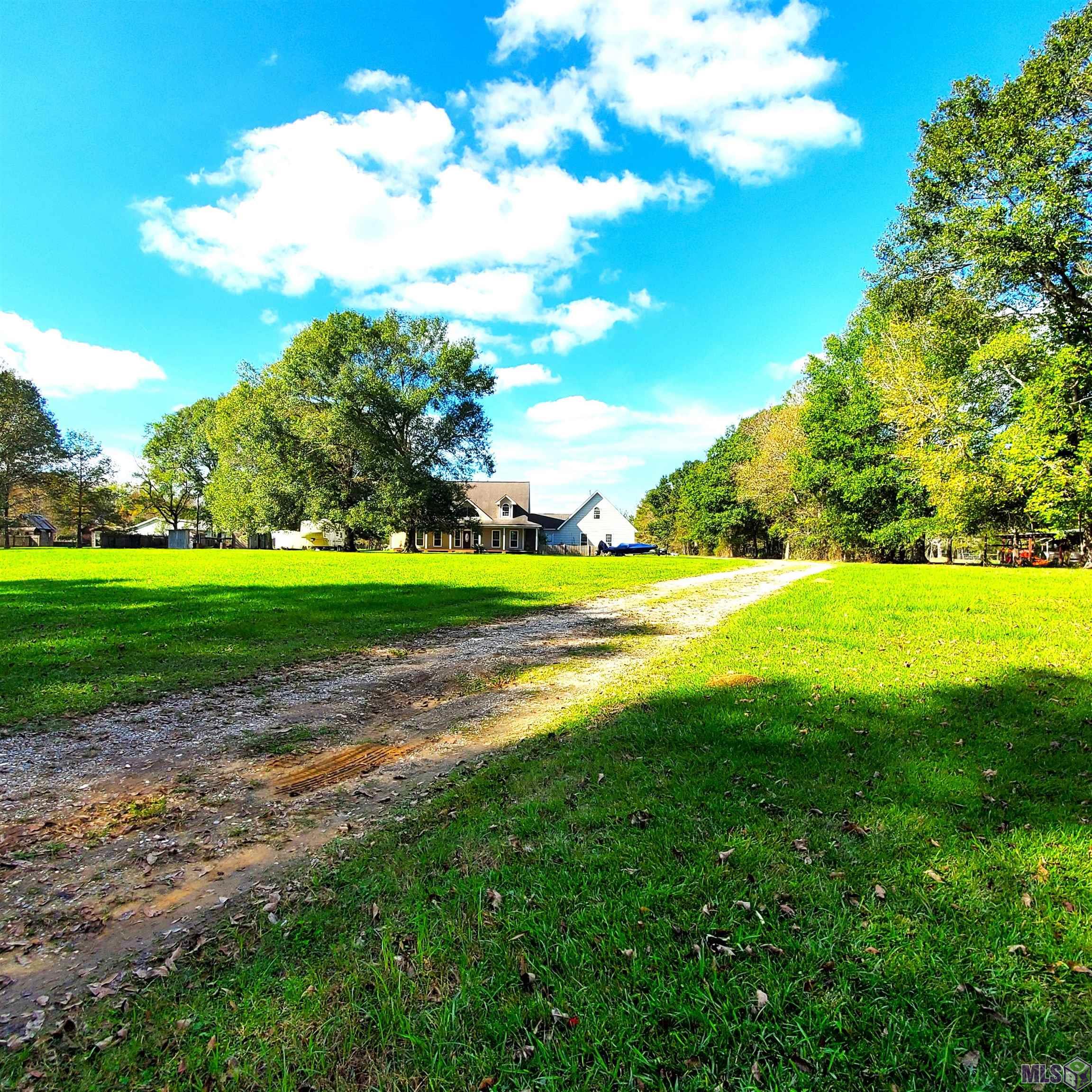 28243 Greenwell Springs Road Greenwell Springs, LA 70739 - Photo 4 of 40 Gallery Image 4