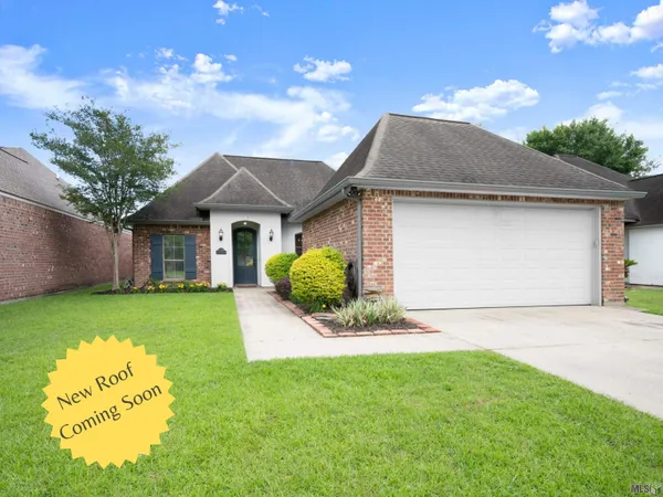 $273,500 | 12396 Dutchtown Villa Drive, Geismar, LA 70734