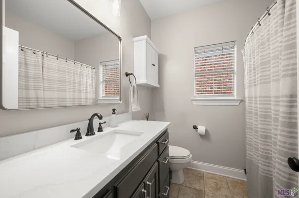 $273,500 | 12396 Dutchtown Villa Drive, Geismar, LA 70734