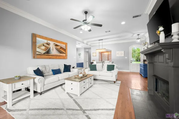 $273,500 | 12396 Dutchtown Villa Drive, Geismar, LA 70734