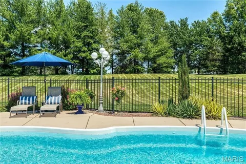 $1,250,000 | 371 Galahad Court, Weldon Spring, MO 63304