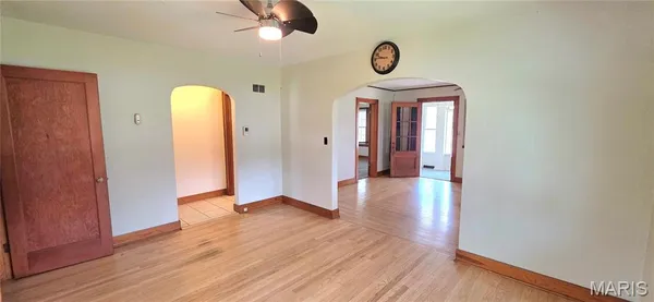 $225,000 | 901 East Main Street, Steeleville, IL 62288