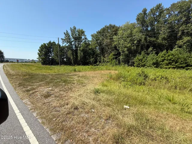 $275,000 | 7147 Highway 11, Ayden, NC 28513
