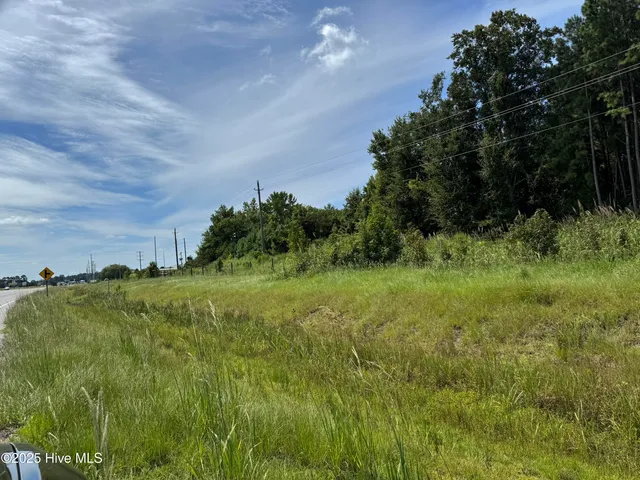 $275,000 | 7147 Highway 11, Ayden, NC 28513