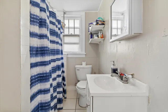 $295,000 | 1220 North Wisconsin Street, Racine, WI 53402