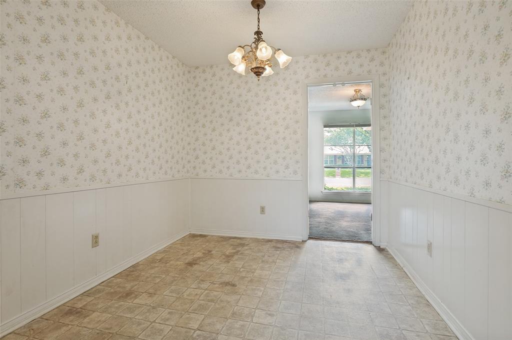 1121 Billie Ruth Lane Hurst, TX 76053 - Photo 11 of 25