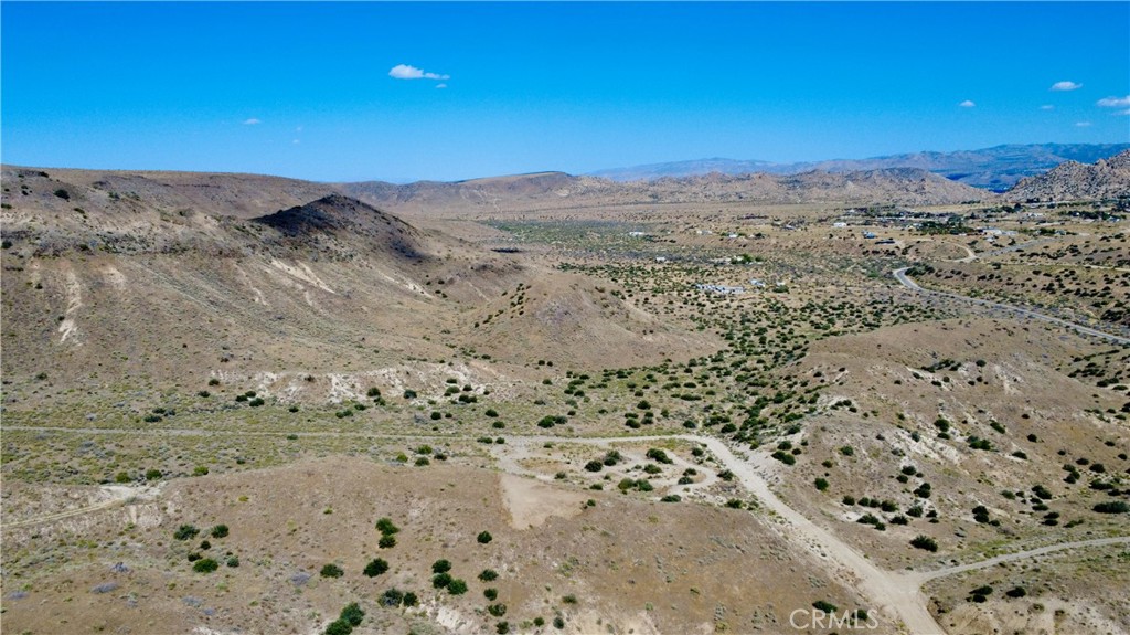 101 Cimarron Road Pioneertown, CA 92268 - Photo 9 of 14
