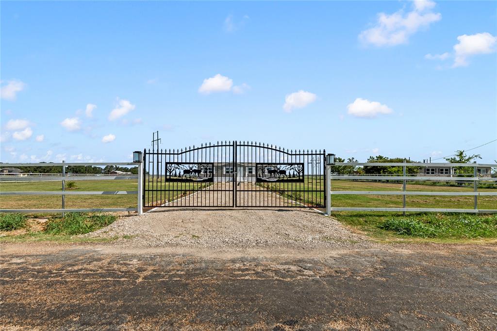 16609 Tarlton Road Mabank, TX 75147 - Photo 1 of 25