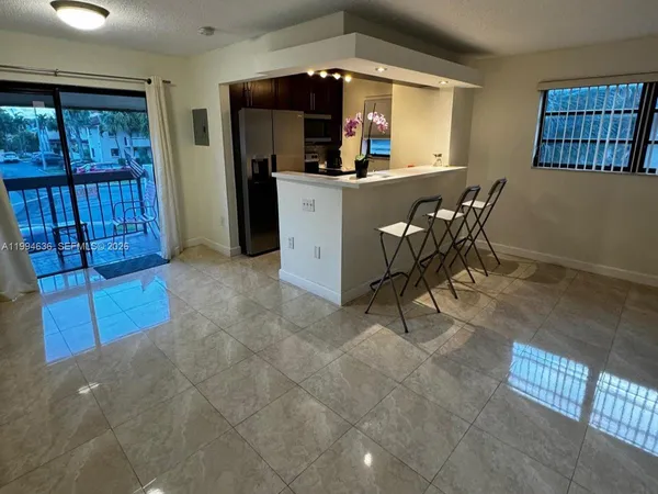 $2,200 | 6316 Southwest 136th Court, Unit 209G, Miami, FL 33183