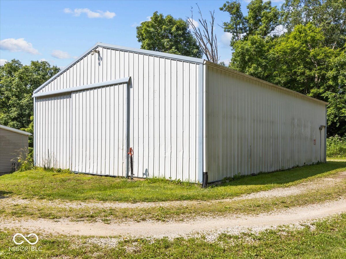 19230 Stacy Road Metamora, IN 47030 - Photo 21 of 24 Gallery Image 21
