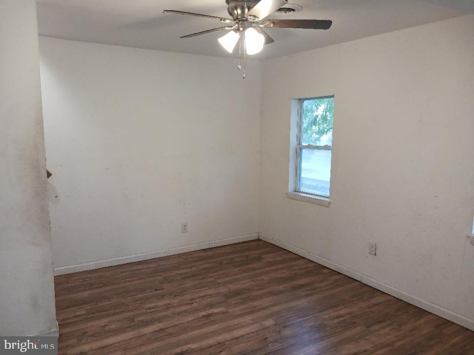 792 Paulsboro Road Swedesboro, NJ 08085 - Photo 9 of 13 Gallery Image 9