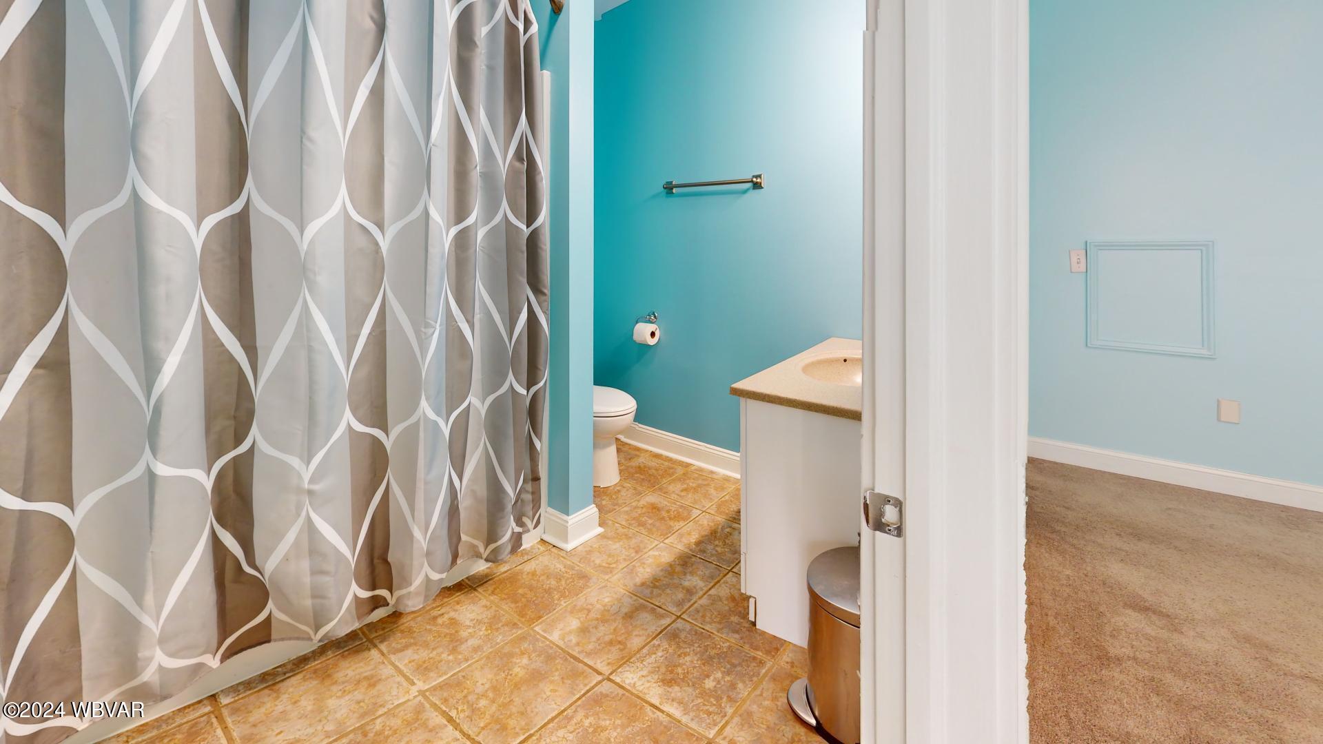 1885 Ravine Road Williamsport, PA 17701 - Photo 35 of 41 Full Bath, Second Floor