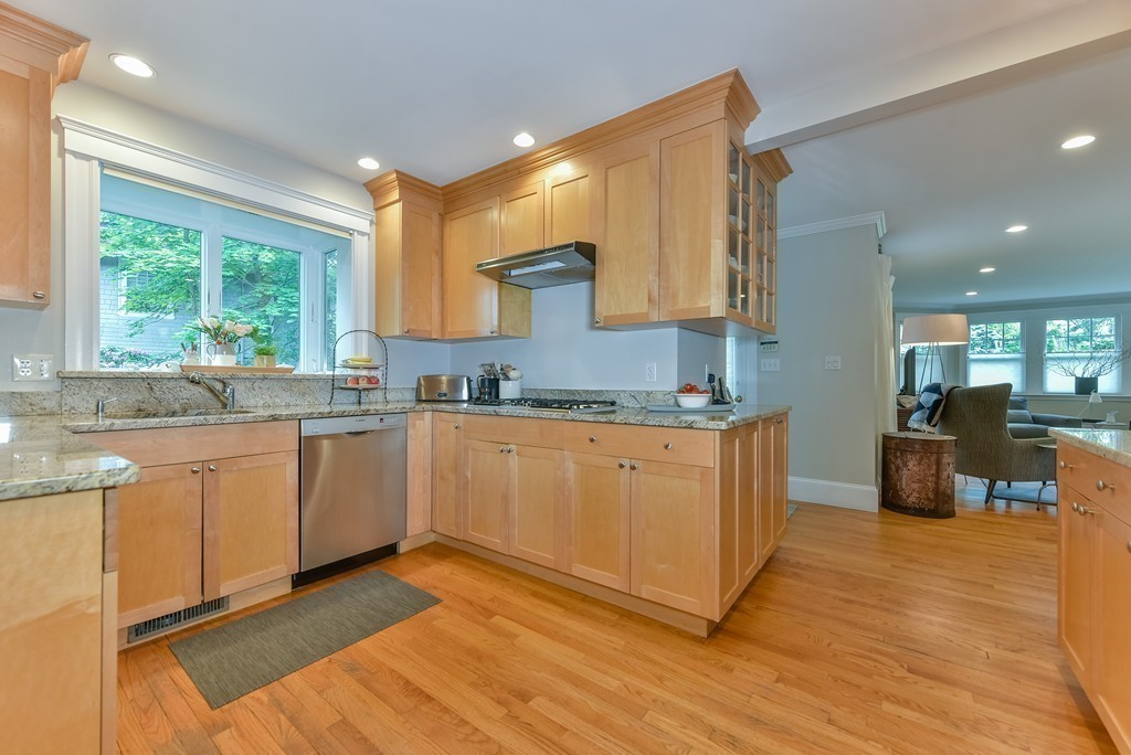 163 Moffat Road Newton, MA 02468 - Photo 12 of 28