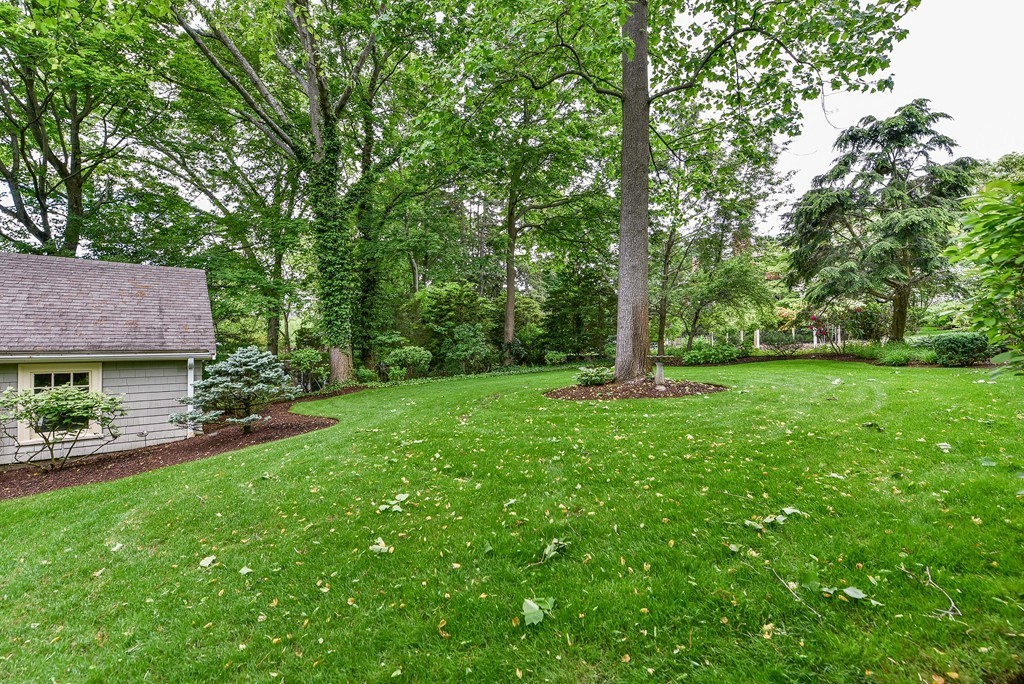 163 Moffat Road Newton, MA 02468 - Photo 26 of 28