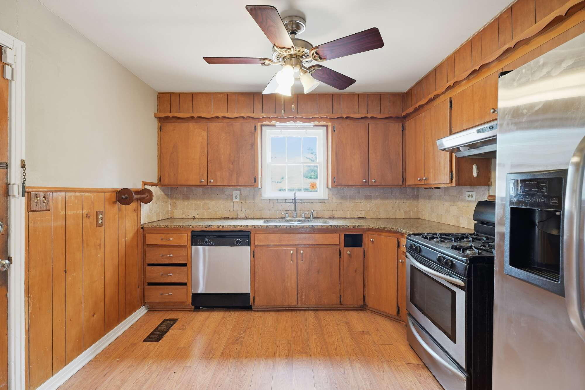 2416 30th Street Lubbock, TX 79411 - Photo 4 of 13 nmma-30th-4