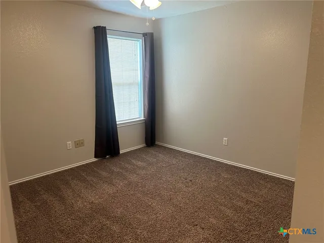 $2,100 | 2108 Grizzly Trail, Harker Heights, TX 76548