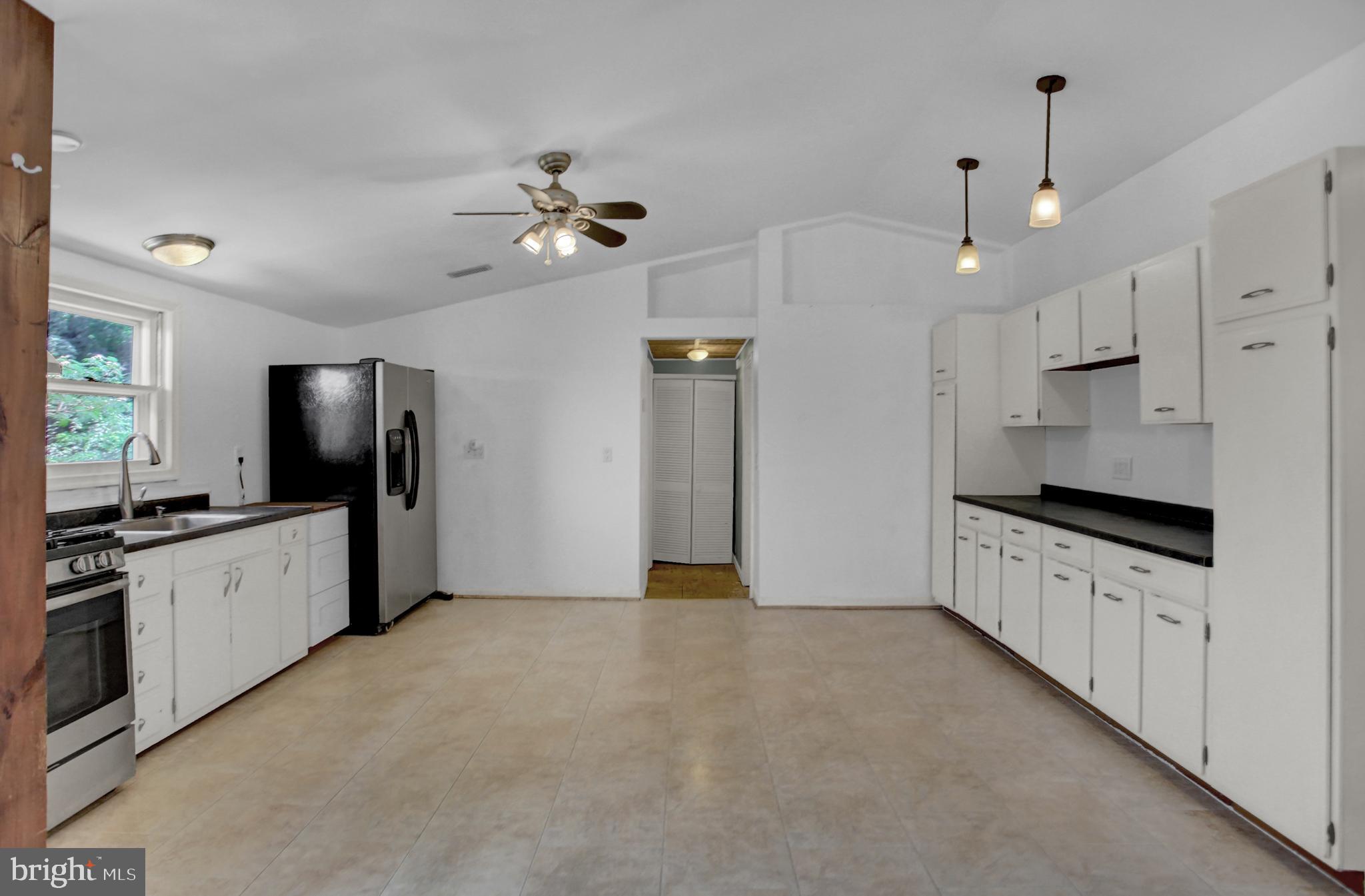93 Highfield Road Airville, PA 17302 - Photo 10 of 32 Gallery Image 10
