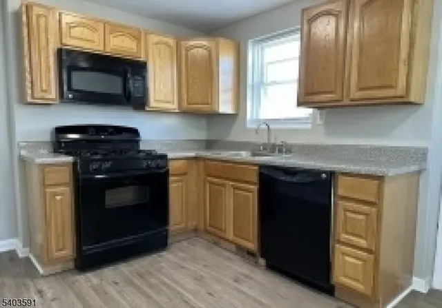 $2,250 | 501 Green Street, Elizabeth, NJ 07202