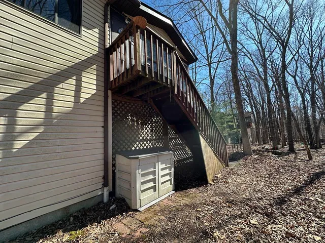 $310,000 | 329 Hyland Drive, East Stroudsburg, PA 18301