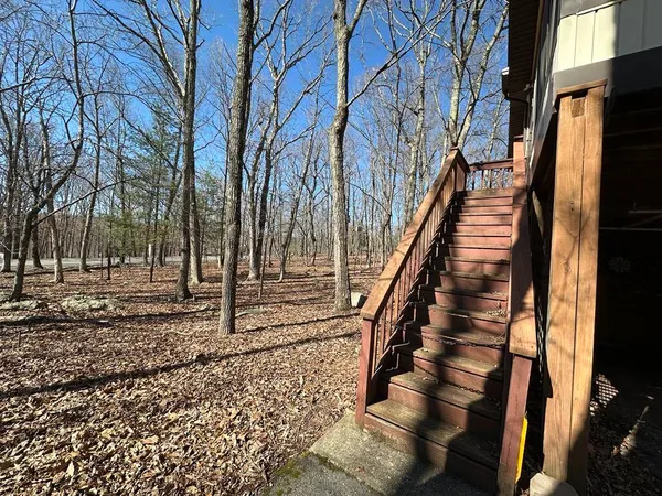 $310,000 | 329 Hyland Drive, East Stroudsburg, PA 18301