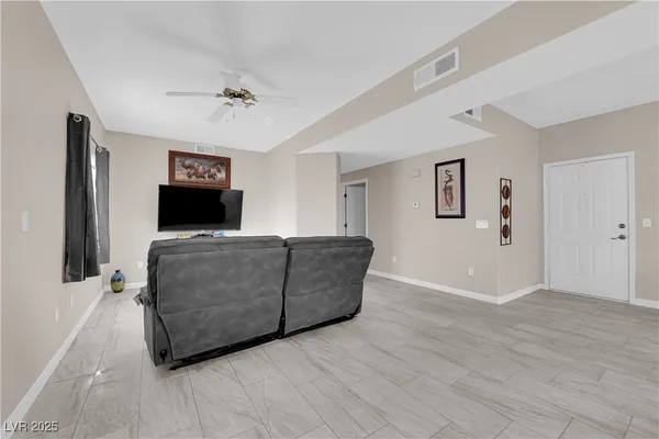 $299,999 | 2925 Wigwam Parkway, Unit 312, Henderson, NV 89074