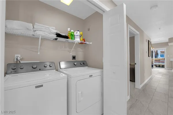 $299,999 | 2925 Wigwam Parkway, Unit 312, Henderson, NV 89074