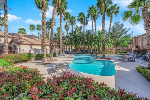 $299,999 | 2925 Wigwam Parkway, Unit 312, Henderson, NV 89074