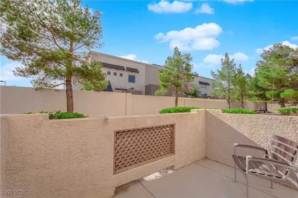 $299,999 | 2925 Wigwam Parkway, Unit 312, Henderson, NV 89074