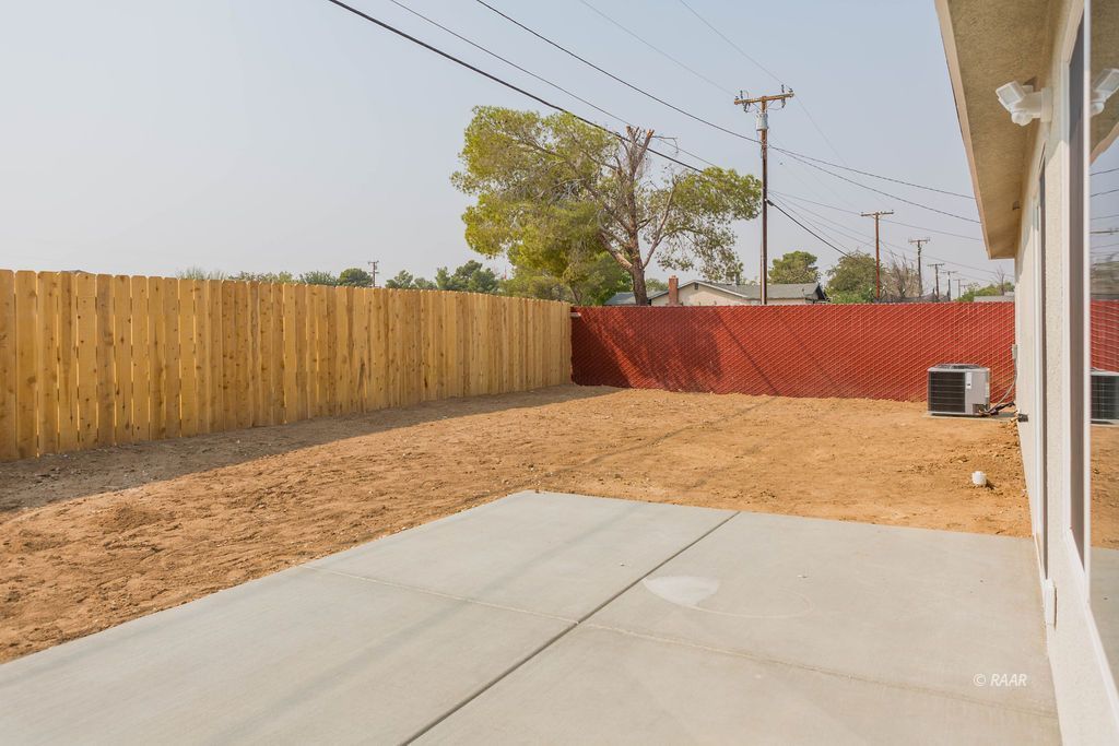1033 West Langley Avenue Ridgecrest, CA 93555 - Photo 31 of 33 Gallery Image 31