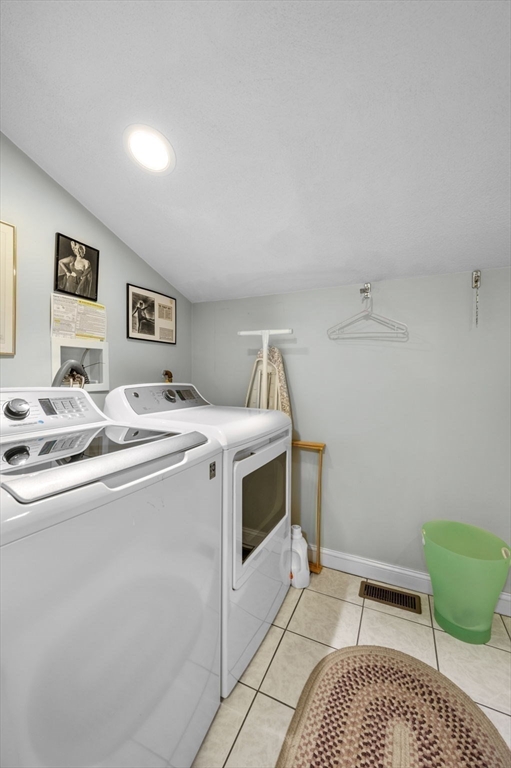 353 Main Street Saugus, MA 01906 - Photo 24 of 42 Gallery Image 24
