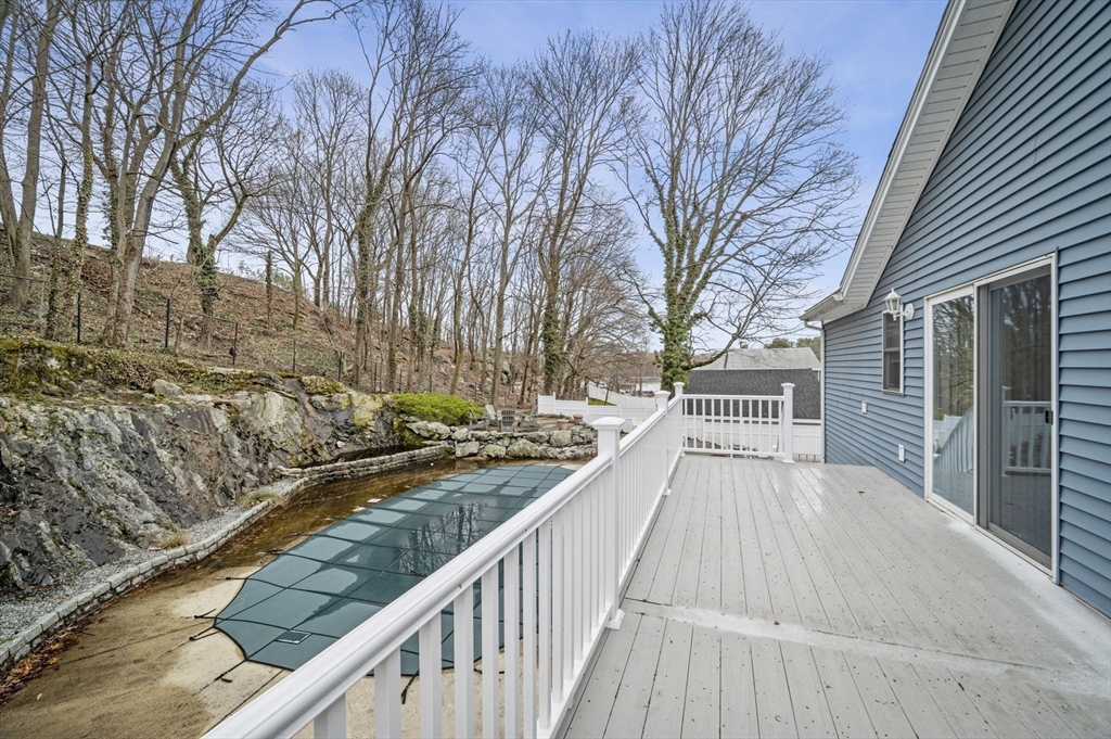 353 Main Street Saugus, MA 01906 - Photo 34 of 42 Gallery Image 34
