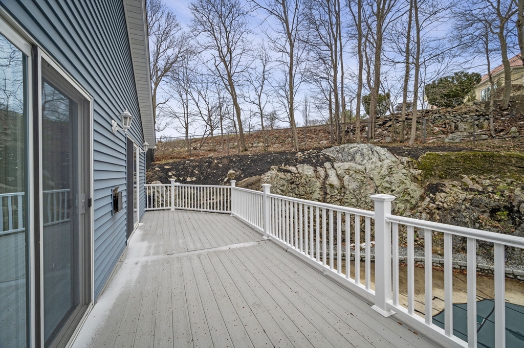 353 Main Street Saugus, MA 01906 - Photo 38 of 42 Gallery Image 38