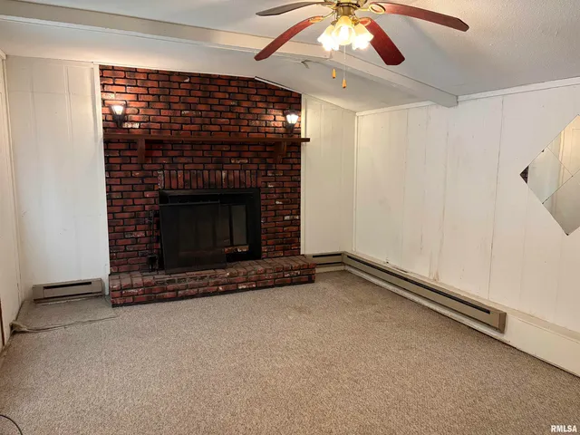 $36,900 | 1410 South Cherry Street, Centralia, IL 62801