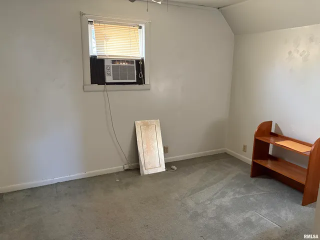 $36,900 | 1410 South Cherry Street, Centralia, IL 62801