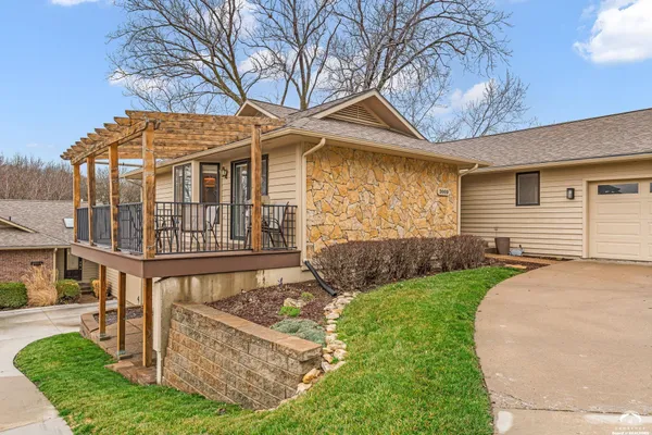 $434,900 | 2009 Crossgate Drive, Lawrence, KS 66047
