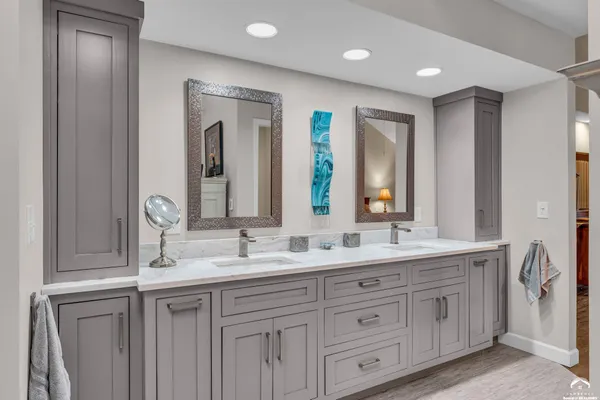 $434,900 | 2009 Crossgate Drive, Lawrence, KS 66047