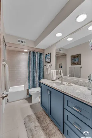 $434,900 | 2009 Crossgate Drive, Lawrence, KS 66047