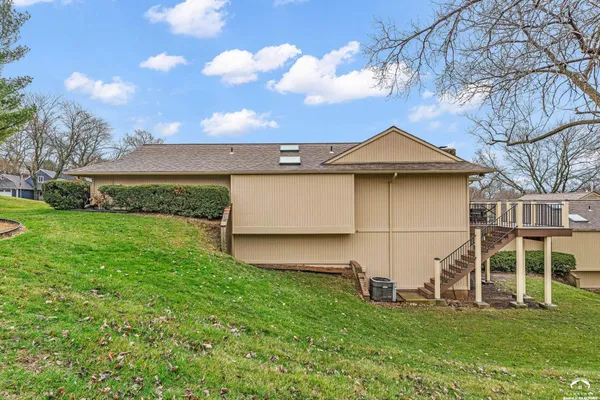 $434,900 | 2009 Crossgate Drive, Lawrence, KS 66047