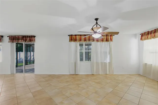 $389,000 | 2510 Brownwood Drive, Mulberry, FL 33860