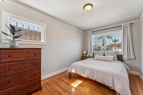 $500,000 | 1262 94th Avenue, Oakland, CA 94603