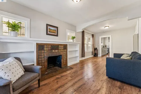 $500,000 | 1262 94th Avenue, Oakland, CA 94603