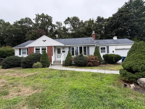 $749,000 | 31 Winter Street, Braintree, MA 02184