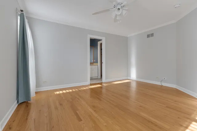 $400,000 | 3701 King Charles Lane, St. Charles, IL 60174