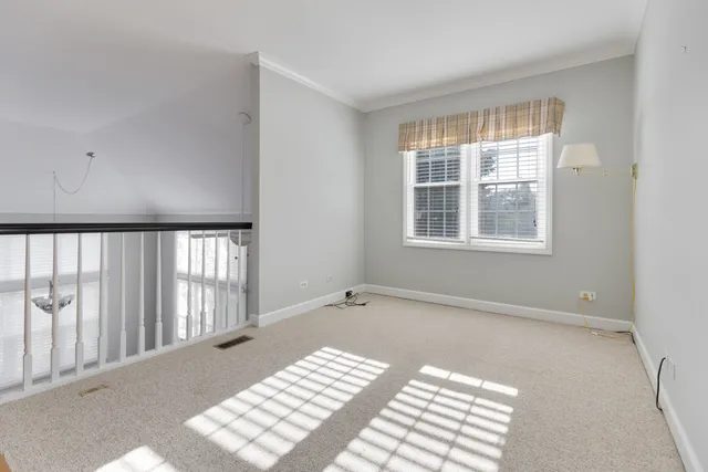 $400,000 | 3701 King Charles Lane, St. Charles, IL 60174